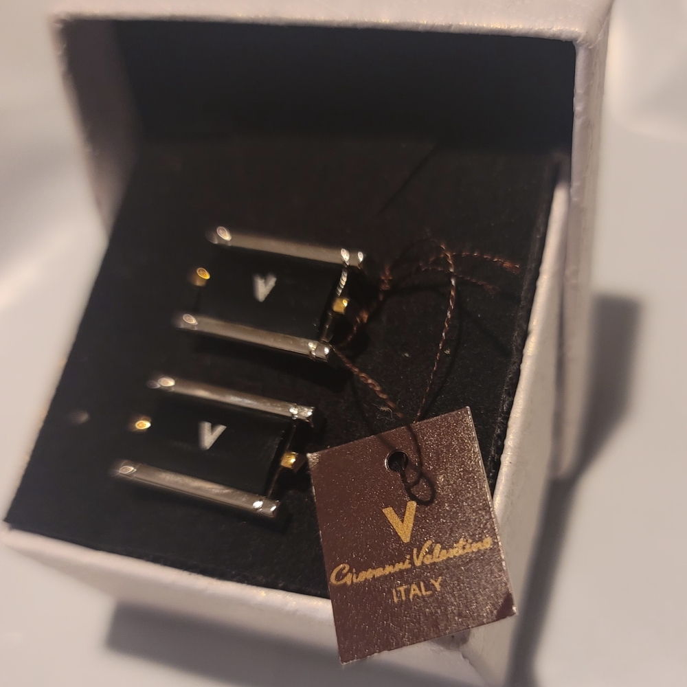 Giovanni Valentino Vintage Black and Silver Cufflinks